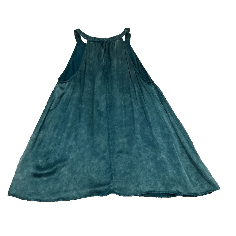 NWT Torrid Teal Sleeveless Satin Charmeuse Goddess Neck Tank Top Women's Size 2